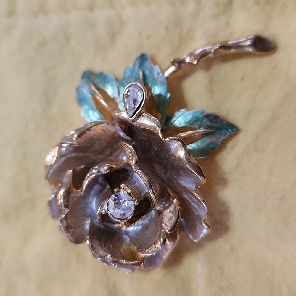 Vintage, princess Di brooch